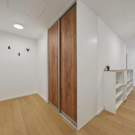 Sky Park Panorama 22nd Floor Free Parking Daire Bratislava
